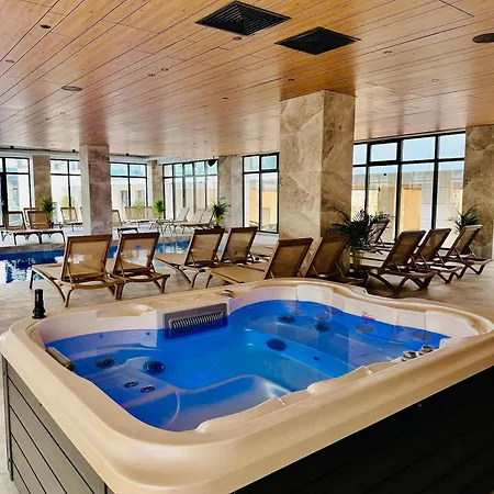 Marina Blue In Odyssey Pools And Parking Daire *